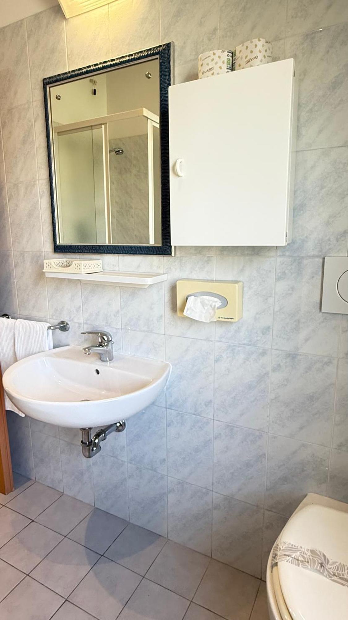 Hotel Ariella Мілано-Маріттіма Екстер'єр фото